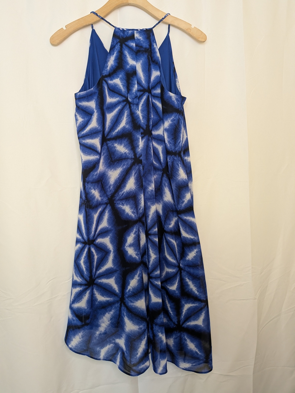 Calvin Klein Blue and White Geometric Slip Dress - Picture 2 of 6